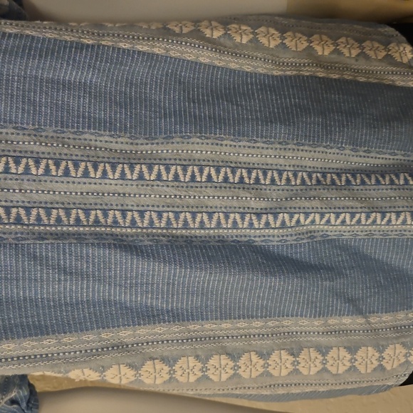 IVY JANE Blue Embroidered Split Neck Puff Sleeve Peasant Boho Top - Picture 5 of 9